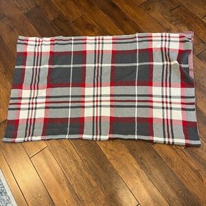 Plaid throw Blanket with Red and Gray Pattern